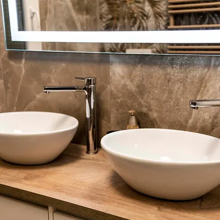 Casa Lela Vista Mare Posto Auto, Daire