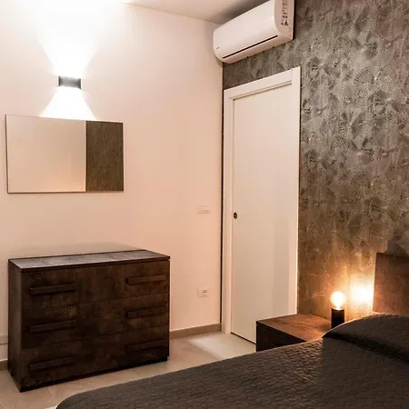 Apartman Casa Lela Vista Mare Posto Auto, San Remo