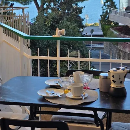 Casa Lela Vista Mare Posto Auto, Apartman